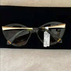Zac Posen Sunglasses Dovima TO 55-18-135 Zac Posen Dovima Sunglasses | FREE Shipping - Go-Optic.com  main image 4